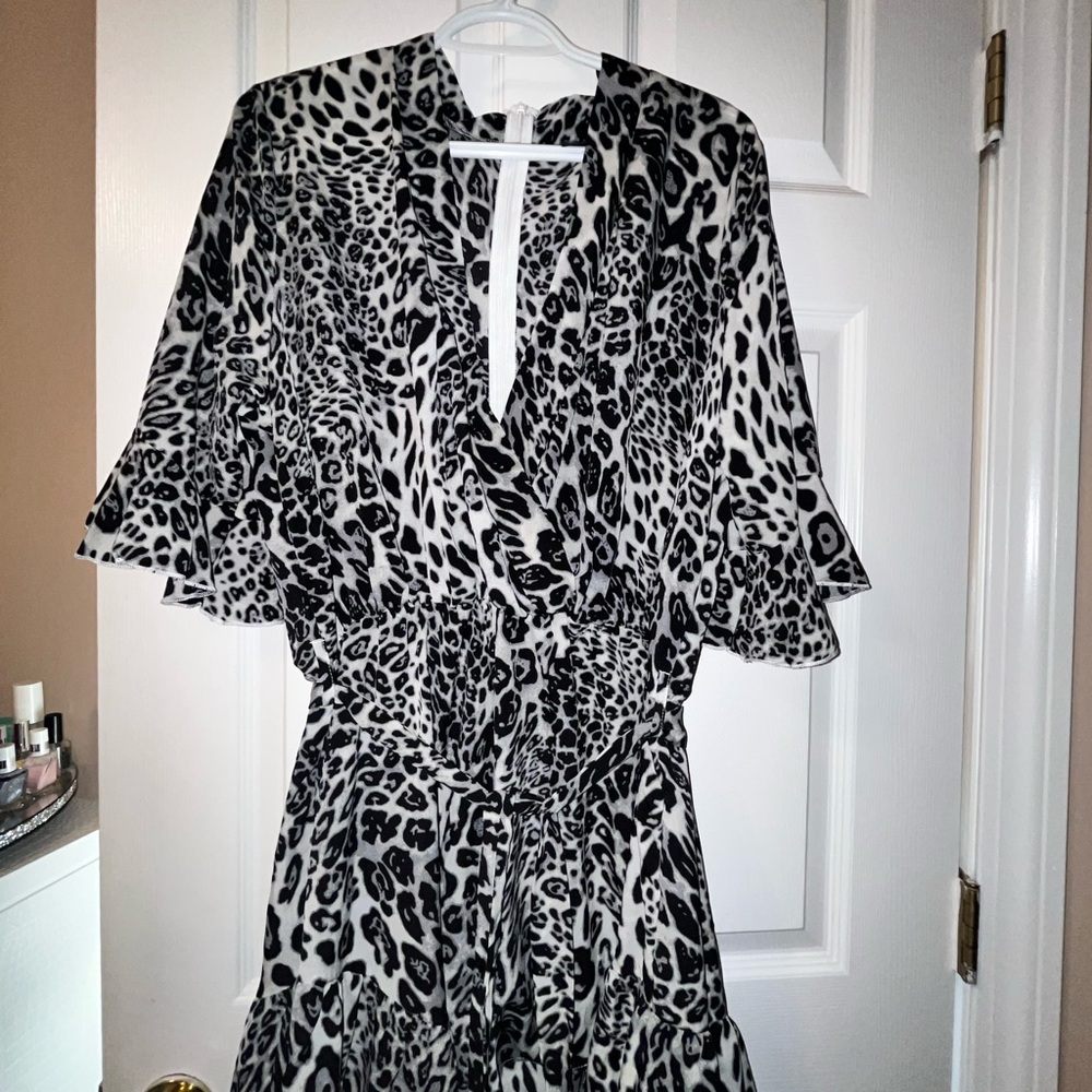 Stylish Black and White Leopard Print Romper